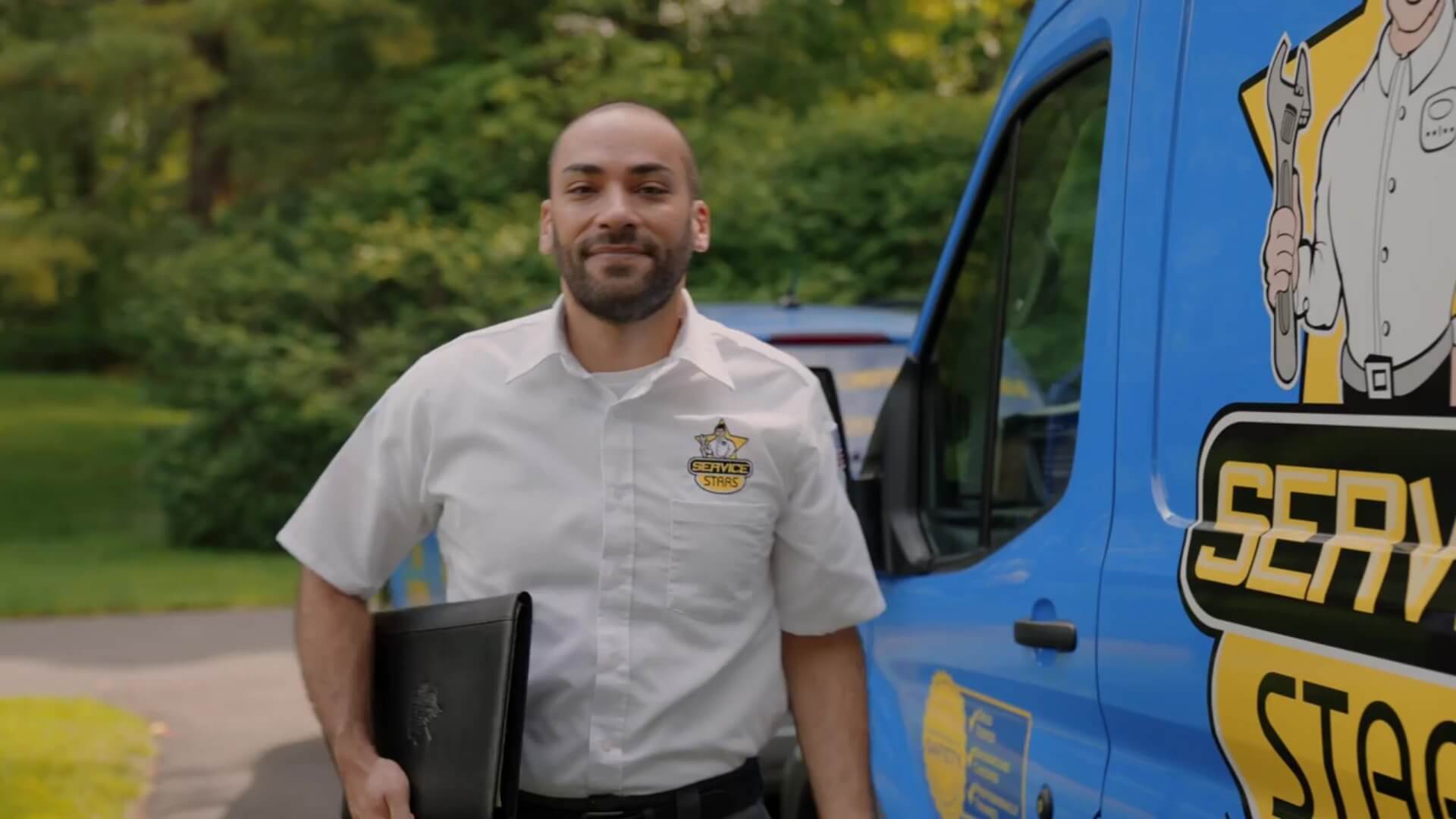 SnapSave.io-We're Service Stars - Danbury - 0_30(720p)